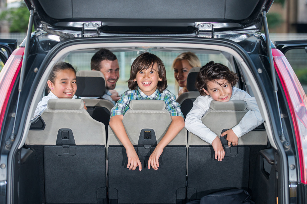 8 Ways to Stay Safe on a Family Roadtrip